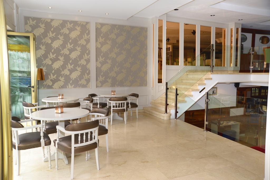 Hotel Serantes Эль-Грове Экстерьер фото